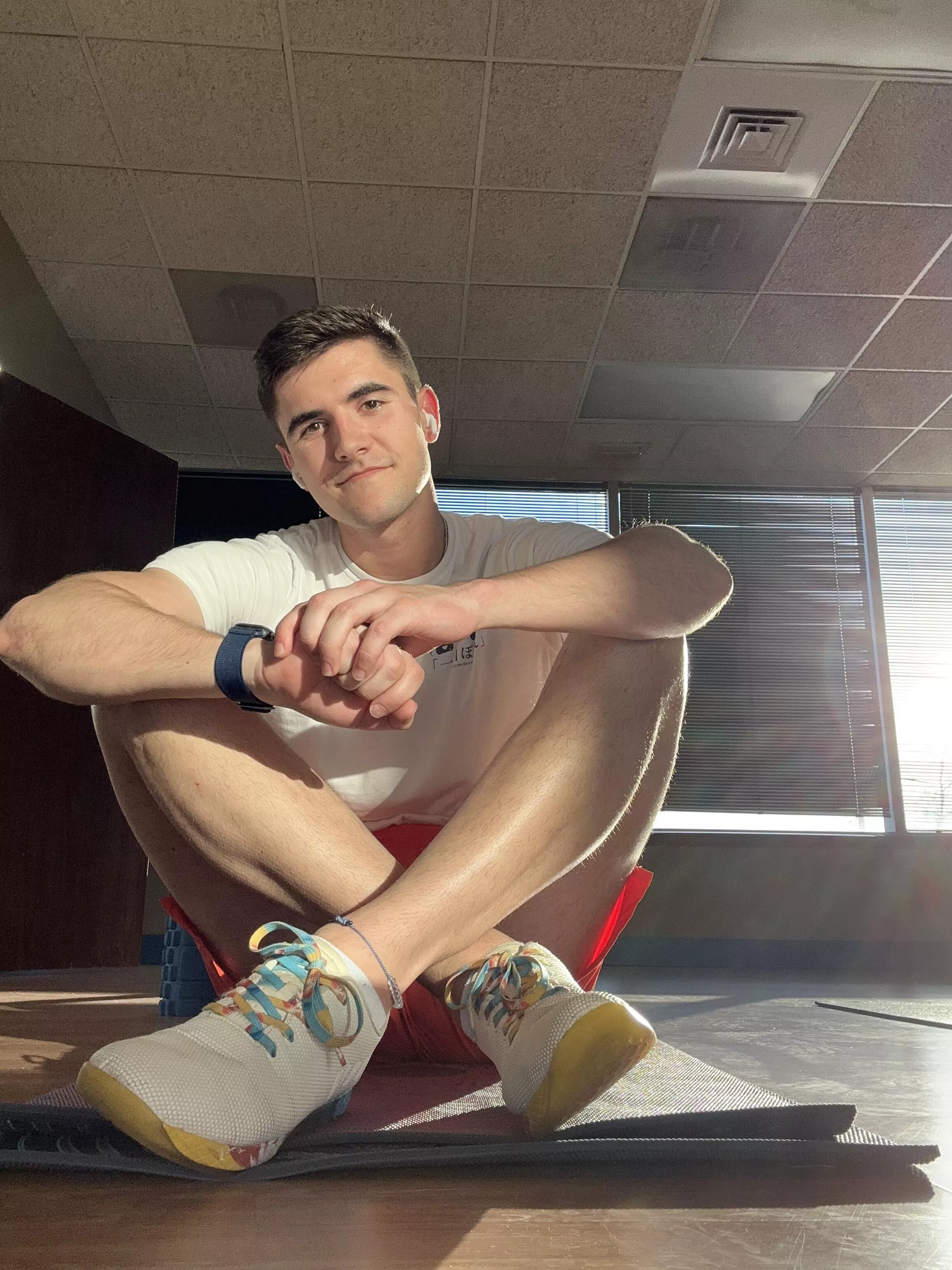 Happy Wednesday! Hope y’all are having a good week so far :) posted by free_range_mason