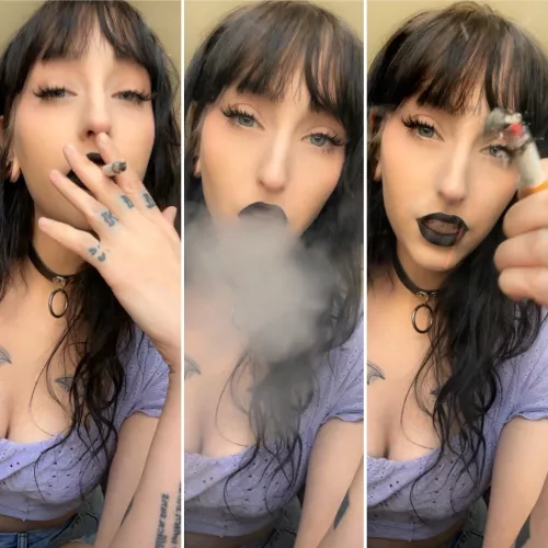 Hi 💜🖤 by TheEnchantrixxx