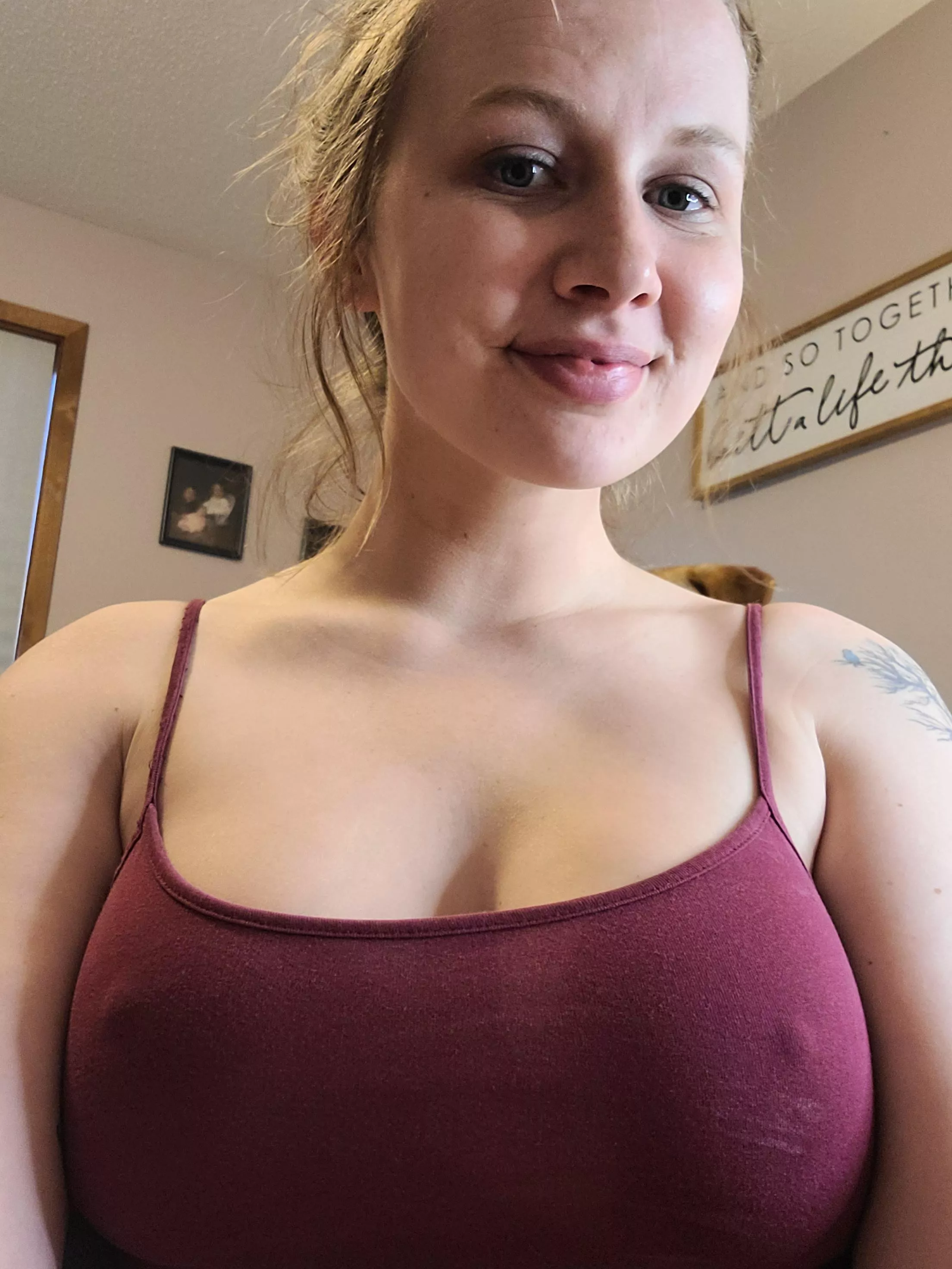 I love being braless in a tank top 🥰 posted by Taylor_Heart96