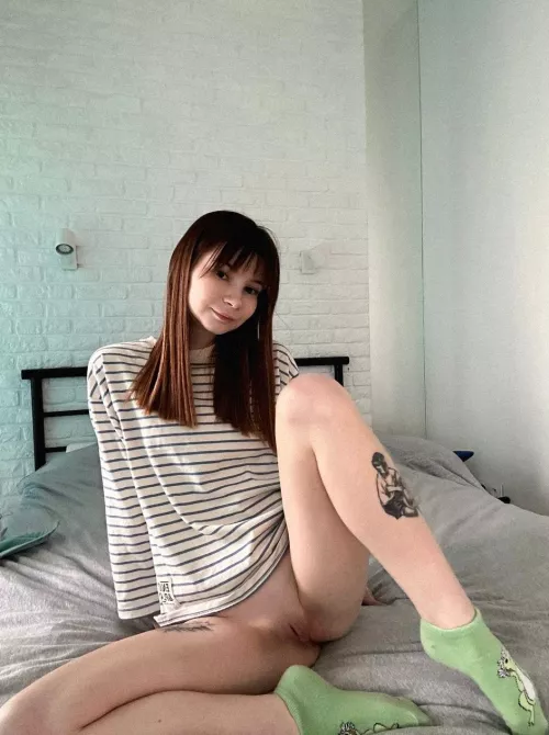 I'm petite but already horny by starkbloody11