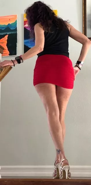 Love those heels. posted by shaenaplease