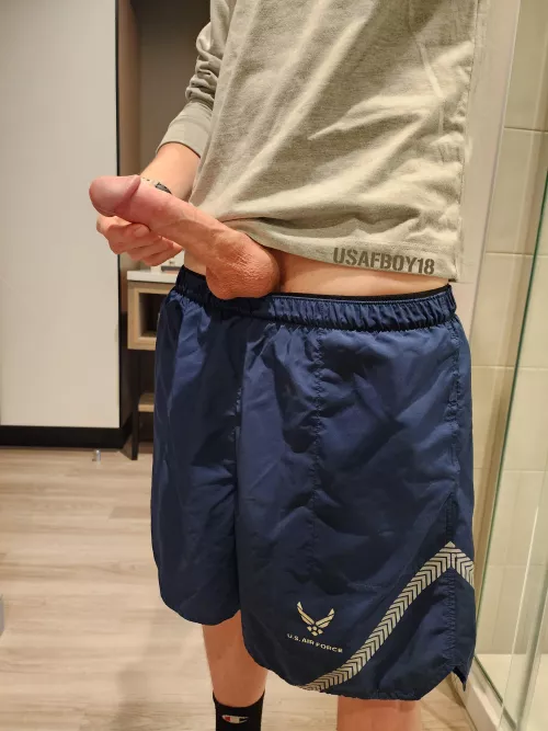 passed my fitness test and ready to bust down your throat by USAFboy18