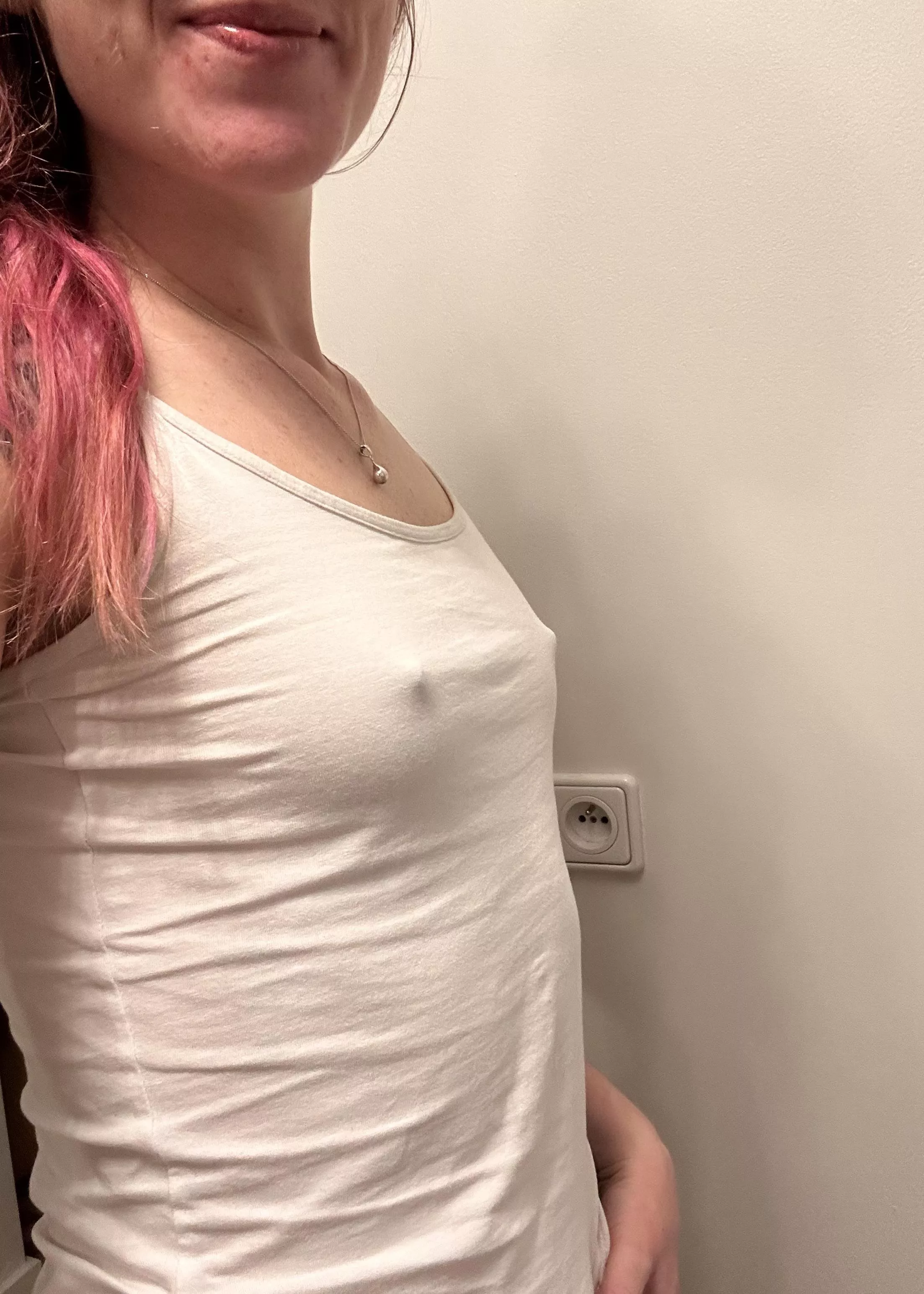 Ready for a dinner date. Will he stare ? posted by kallme_sophia