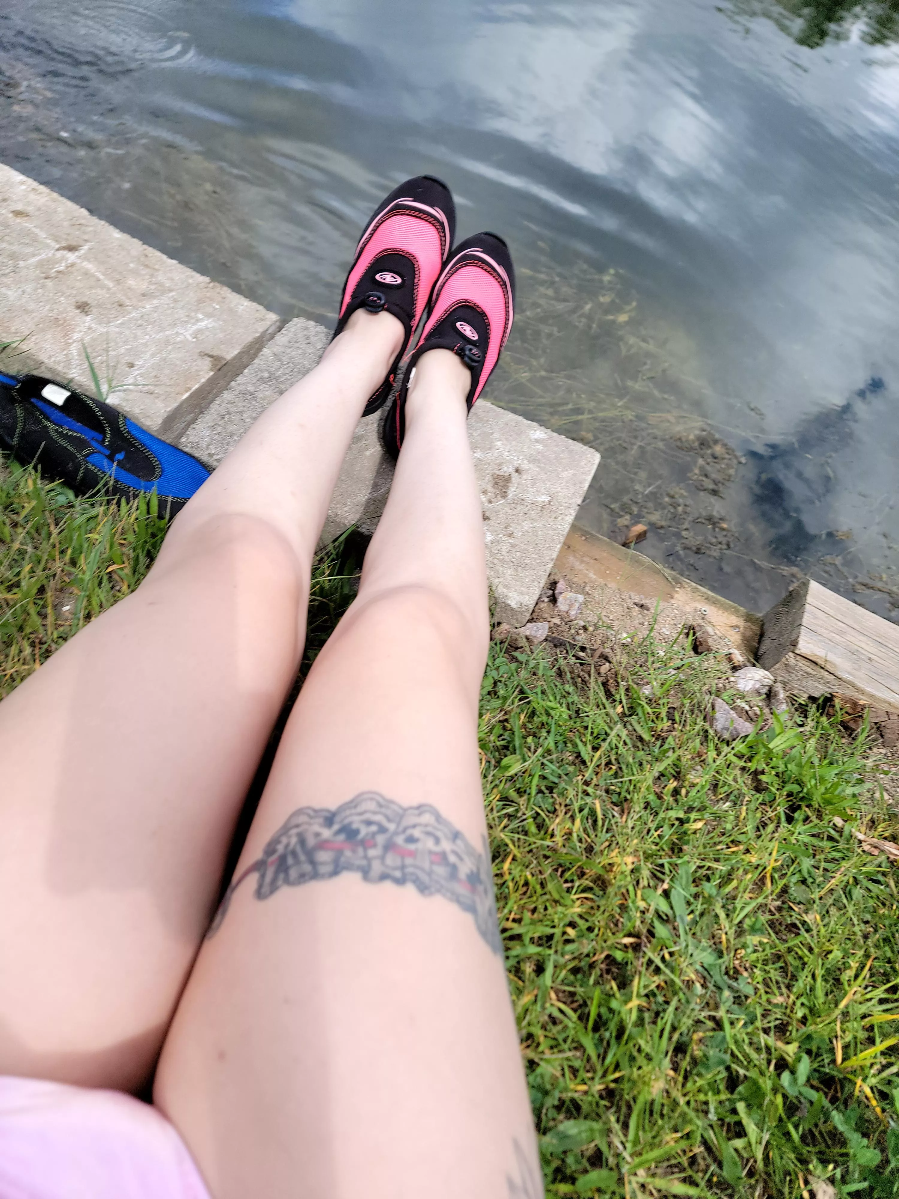 Ready to kayak posted by Daddysdirtycumkitten