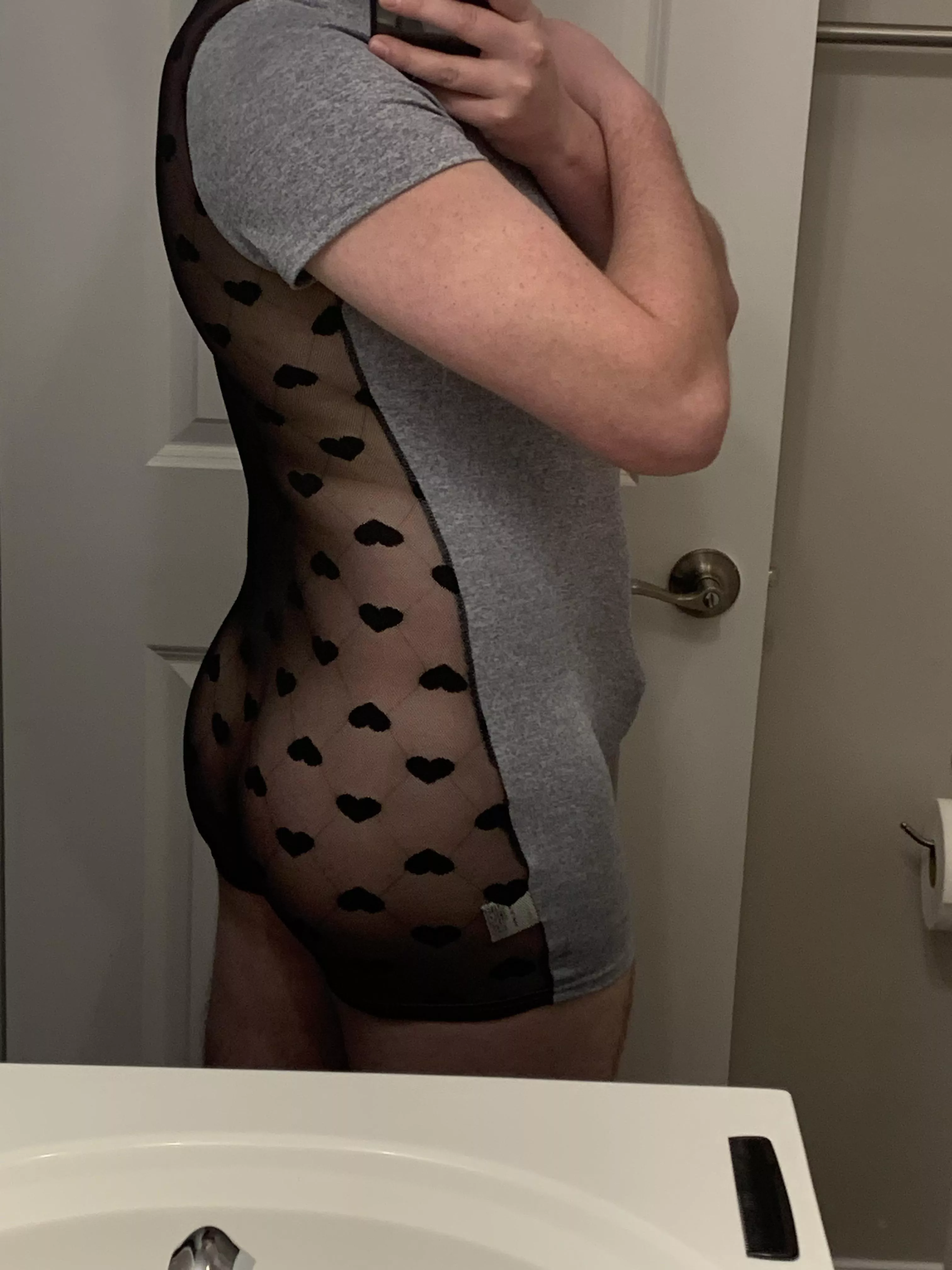 See thru from behind (; posted by bigeastrunner