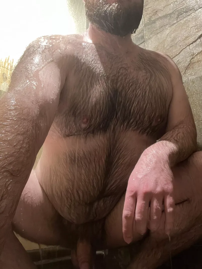 Shower time posted by hairyd00de