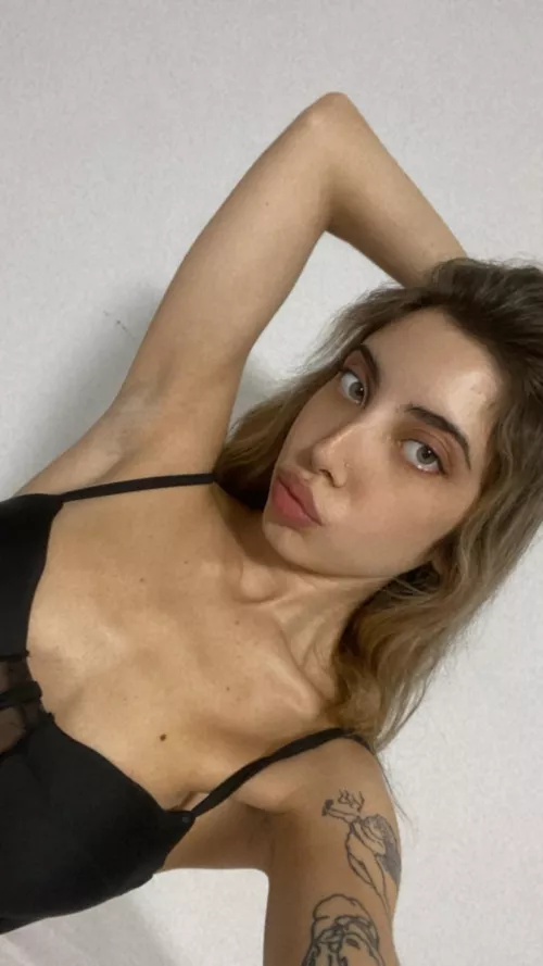 suck them, lick them and kiss them by mistressslila