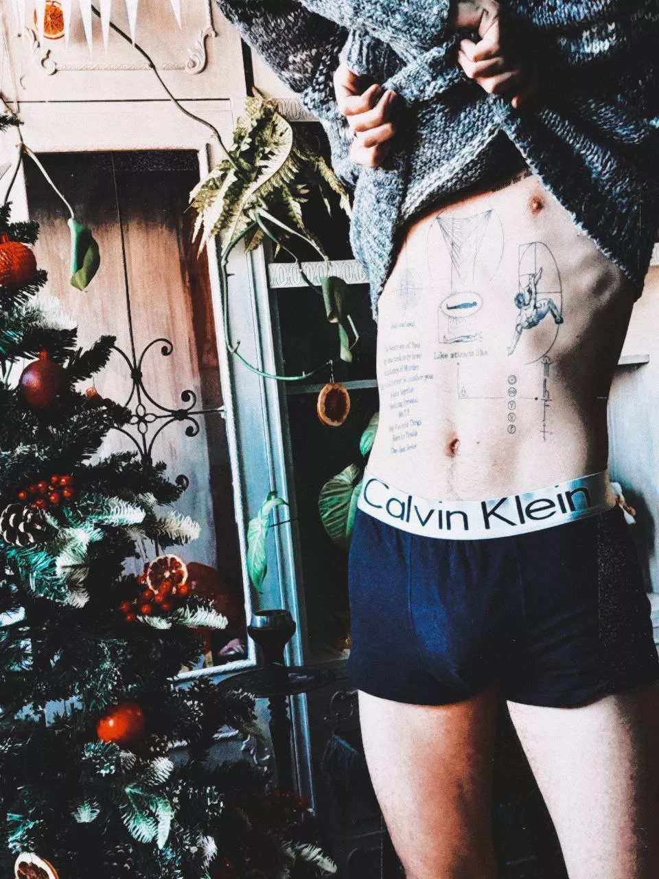 these boxers look so harmonious with my tattoos😊🥰 posted by tomssheffer