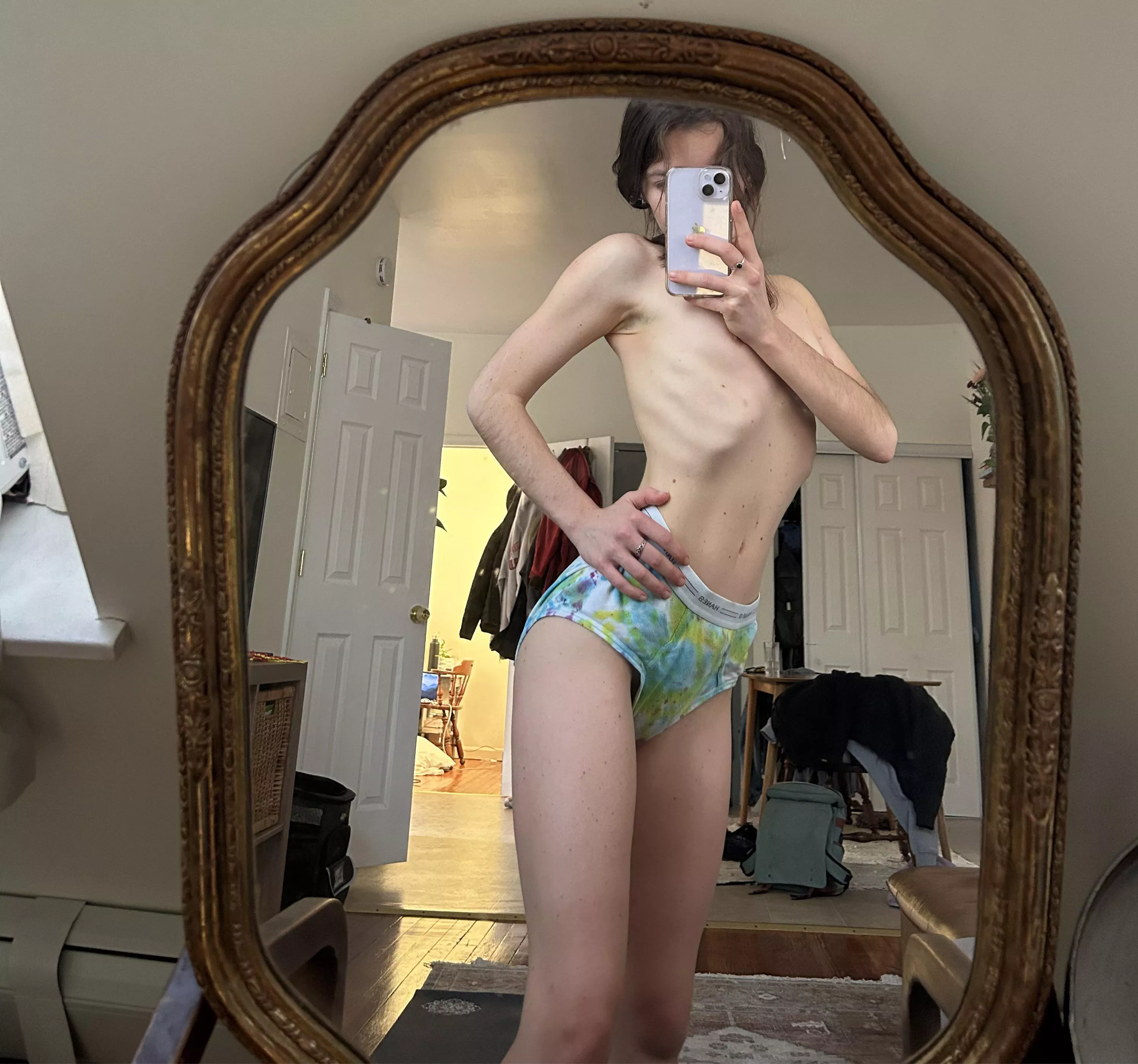 Tiny little girl waiting to be taken advantage of posted by Readsforpleasure