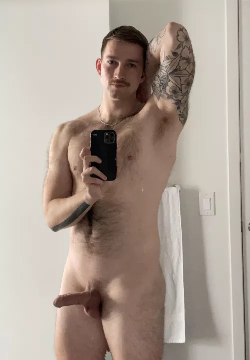 Where are you kissing first? by alternatecats