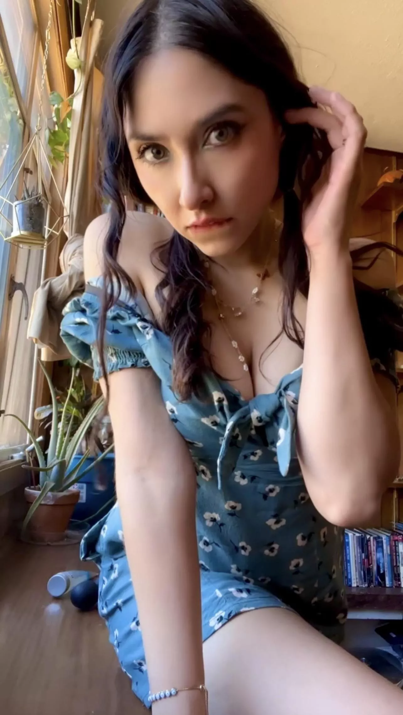 Why does being home alone always make me horny😈💕 posted by EnigmaticDaze