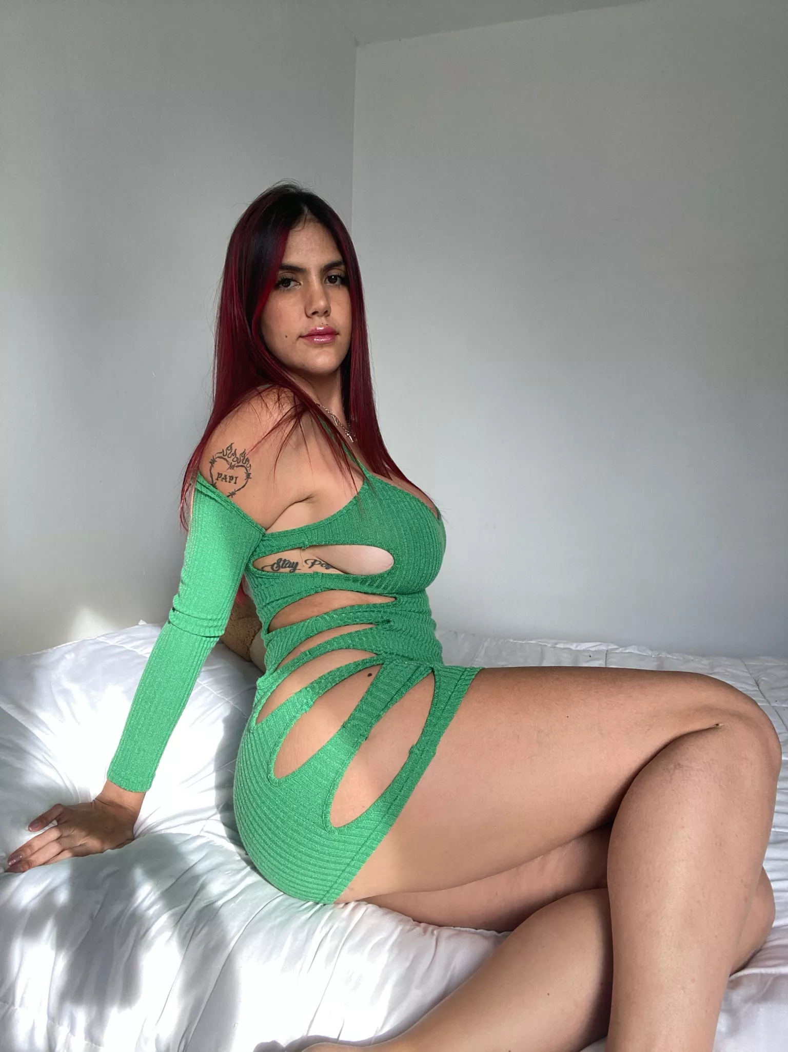 Would you fuck mommy like this? 🙈😈 posted by RyleyNicholls