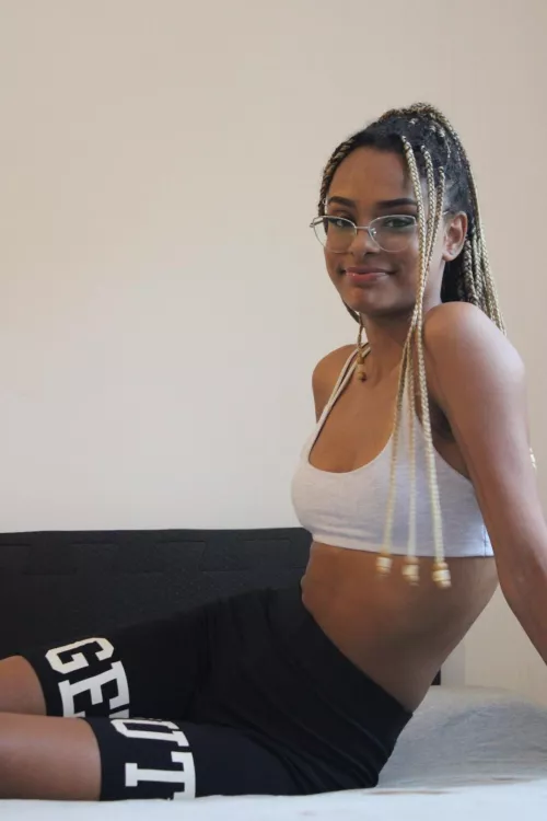 You're the only one who can satisfy my deepest desires. by eududarosa