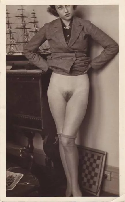 Bottomless posted by Imaginary-Ebb1932