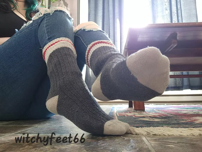 Cabin socks ❤️ by witchyfeet66