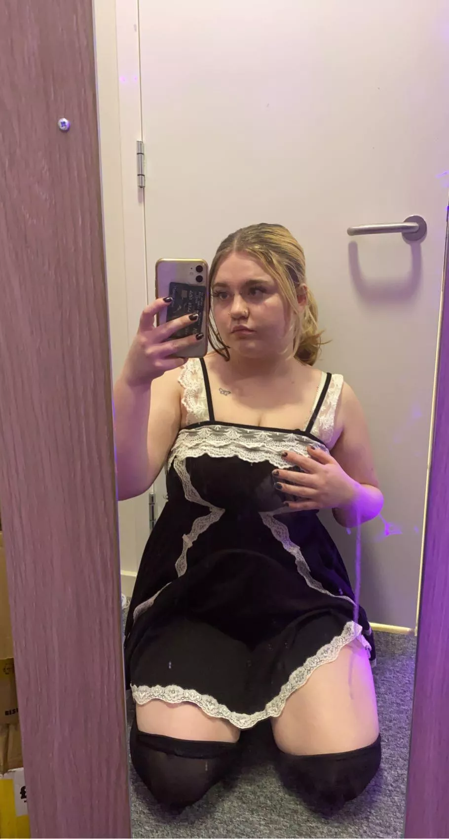 can i be your teen maid? posted by minimimiiii