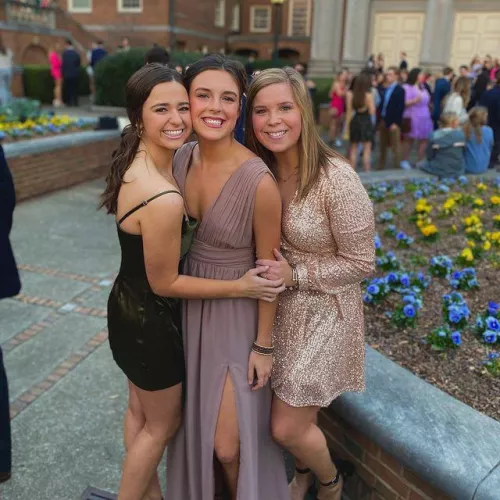 College Formal by whitetoweltw