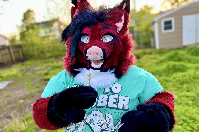 DARE ME TO EAT IT??? by femmeflesheater