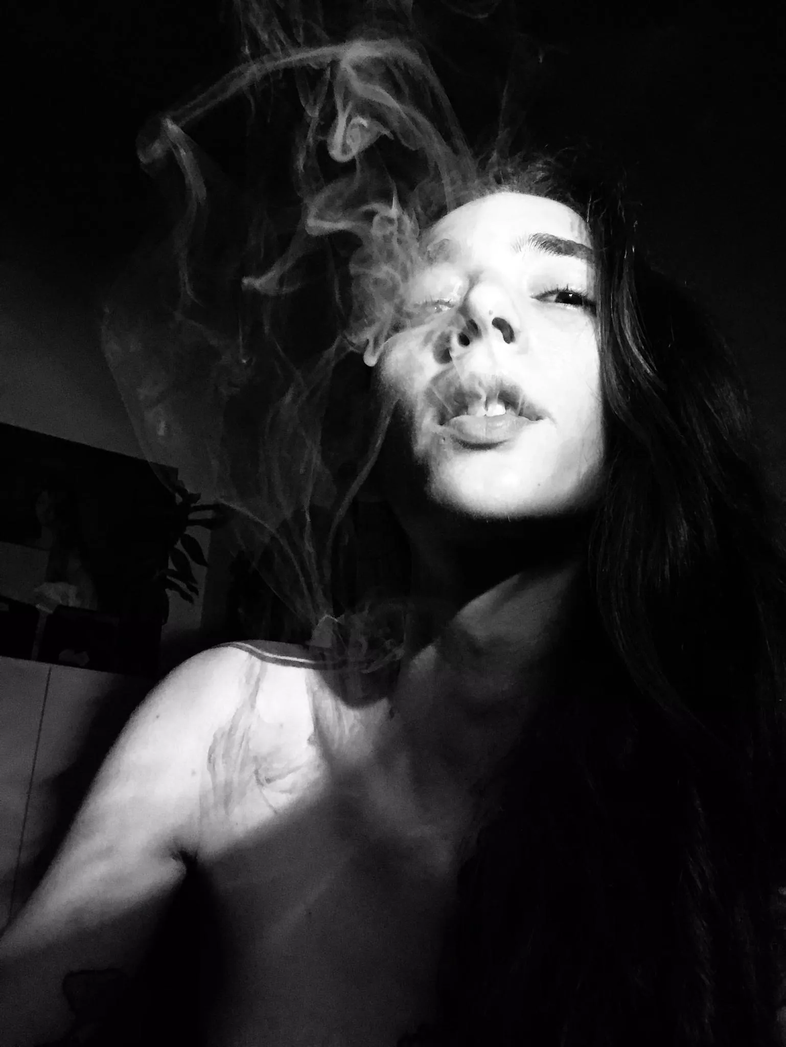 Edge with me 💨 posted by Inkedkrake