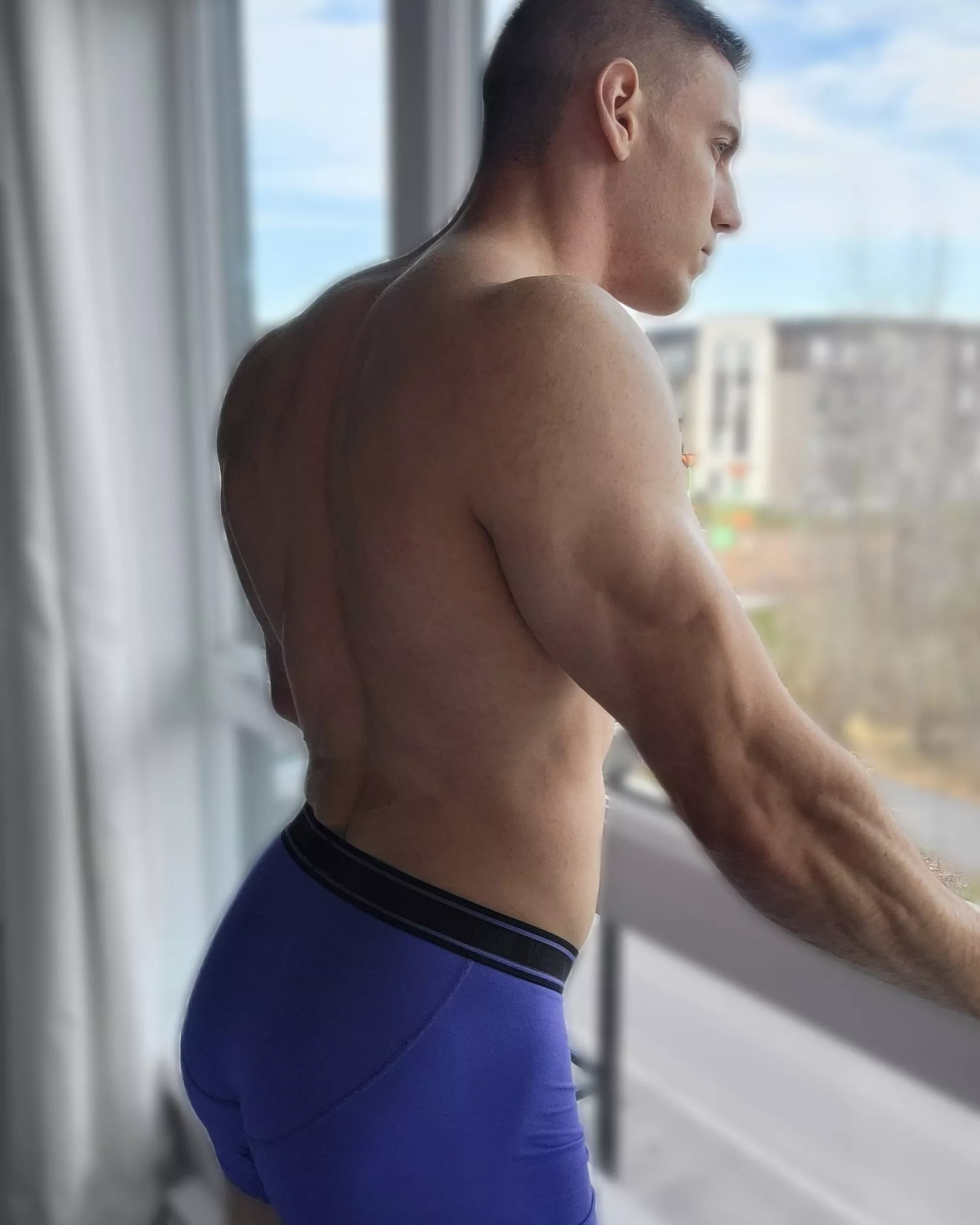 Enjoy the view with me 😏🍑 posted by John_fitness91