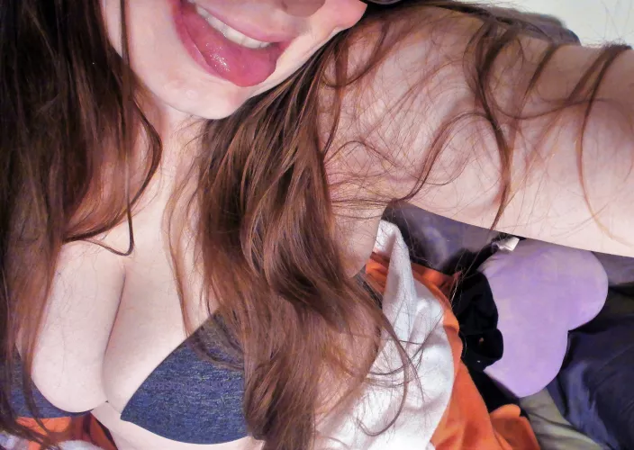 [f] This is my Friday face! by wasuppussycat