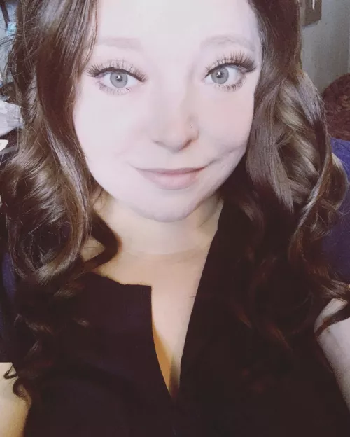 Happy Friday 💕 by Secure-Side-7033