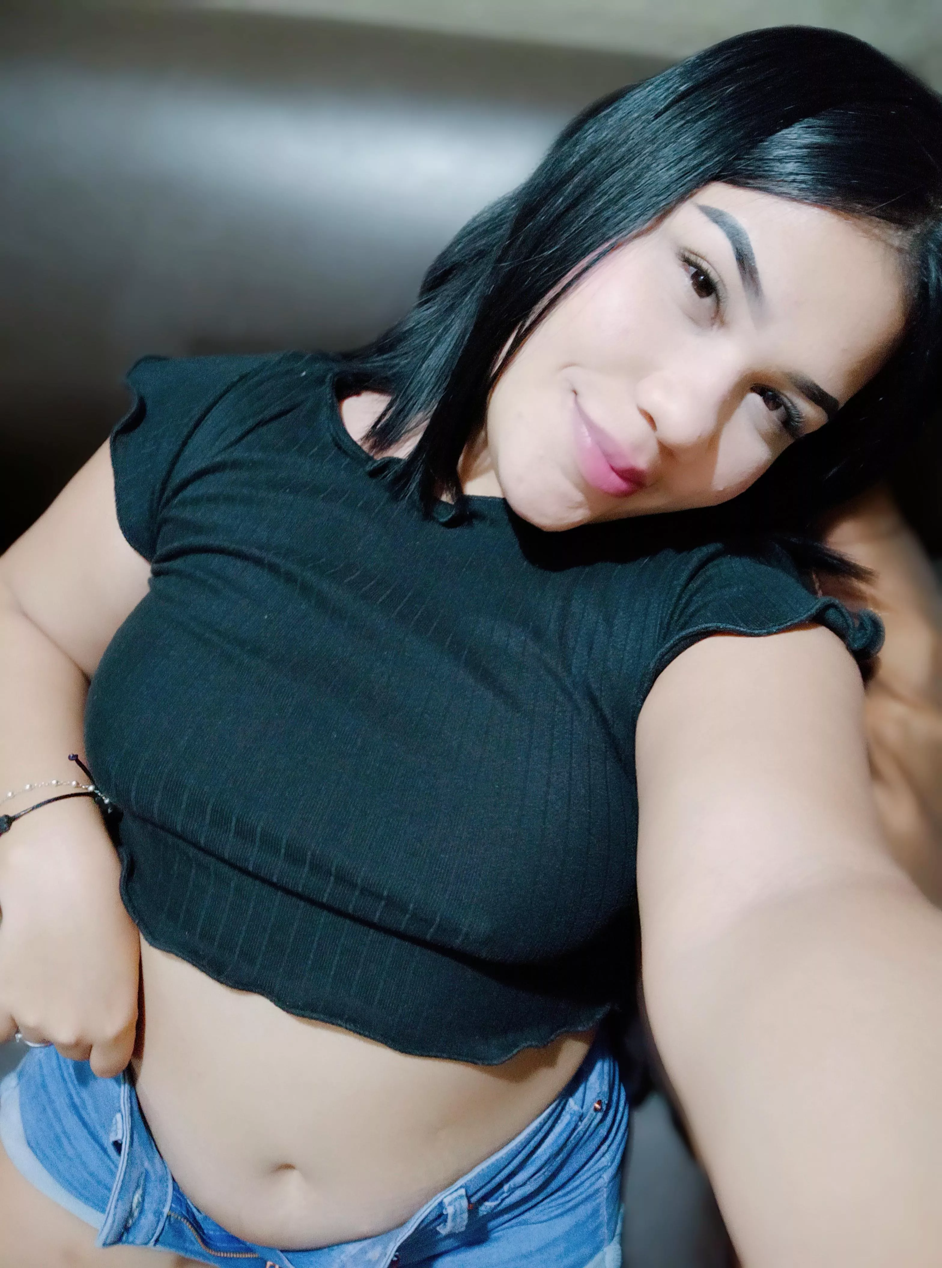 I am very big🥵🐷 posted by Nahoprincess