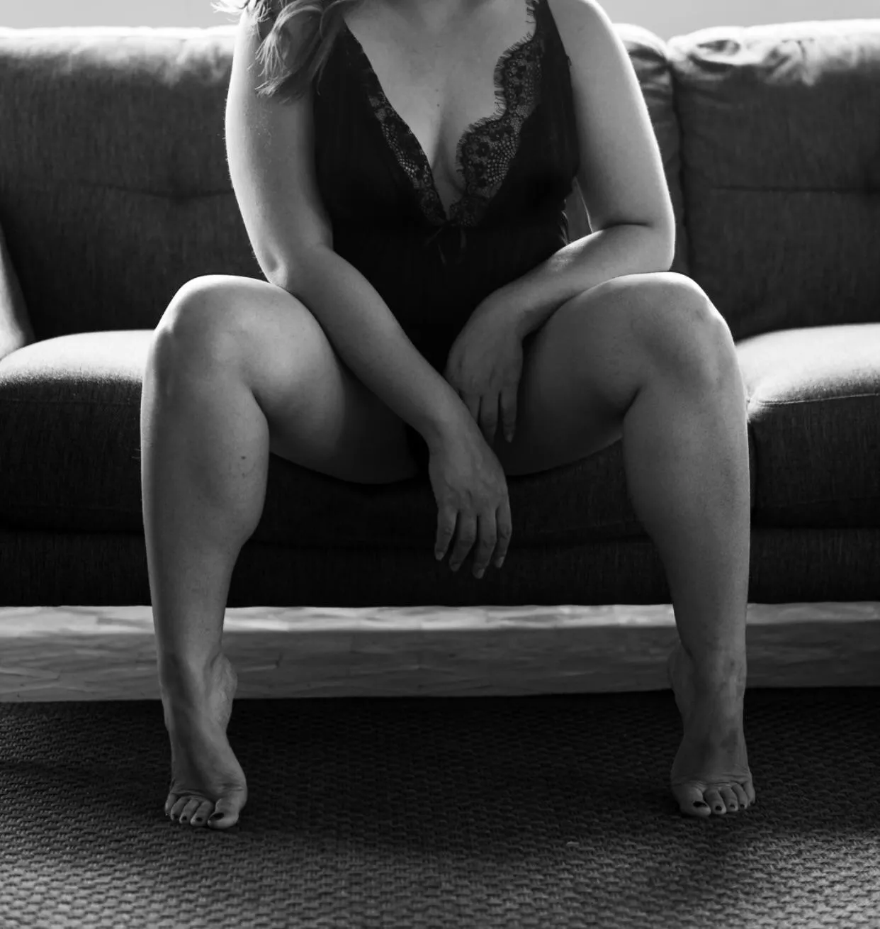 I am worthy —- curves, marks, [f]laws and all. posted by little_miss_asia_