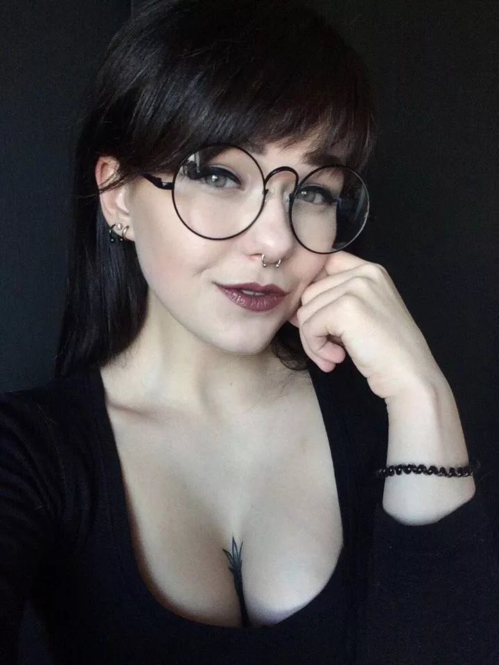 I may be small, but I can teach you a lot posted by Uncosenya