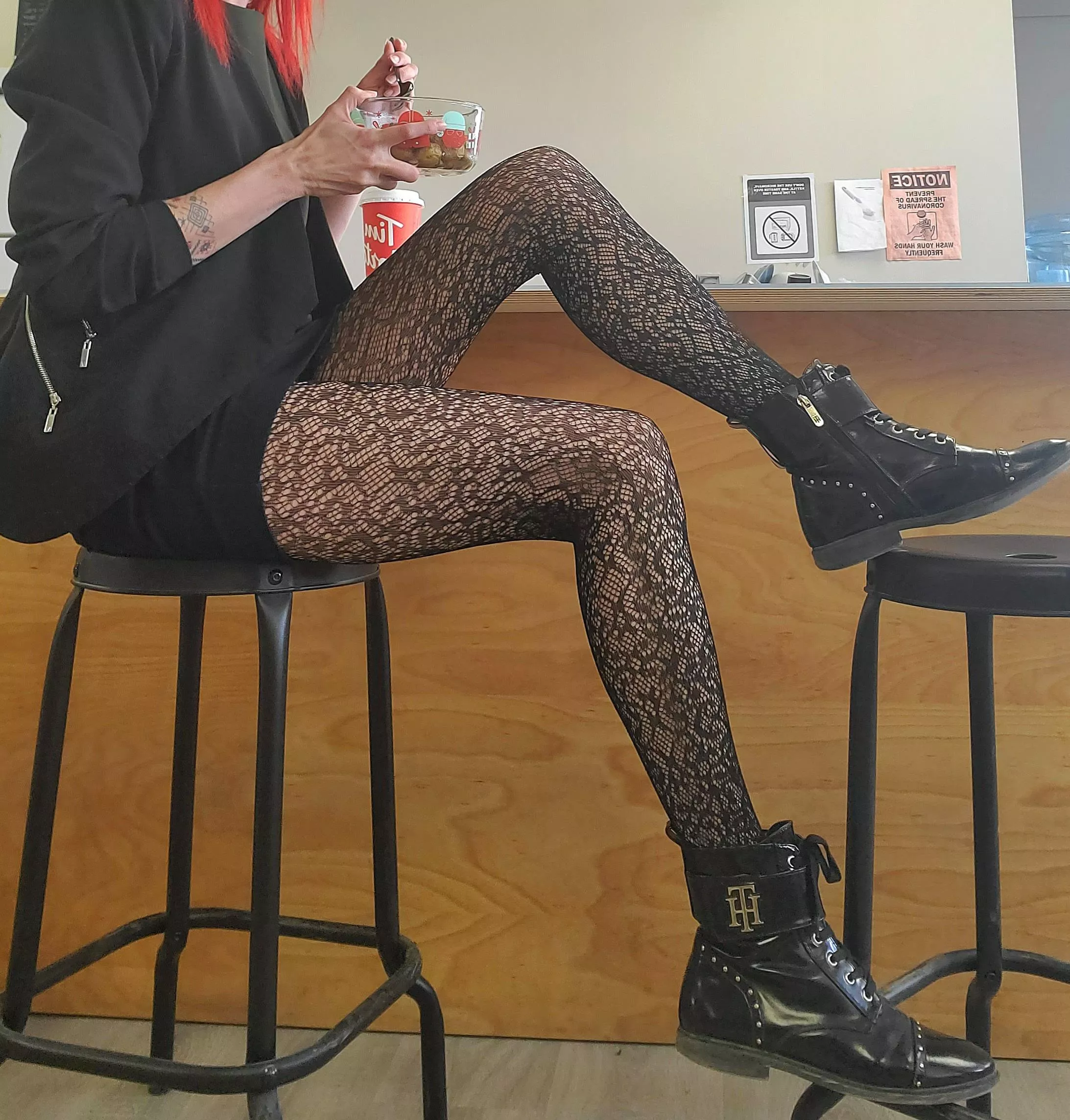 Is it OK I put my feet on your chair? posted by popruzhinka