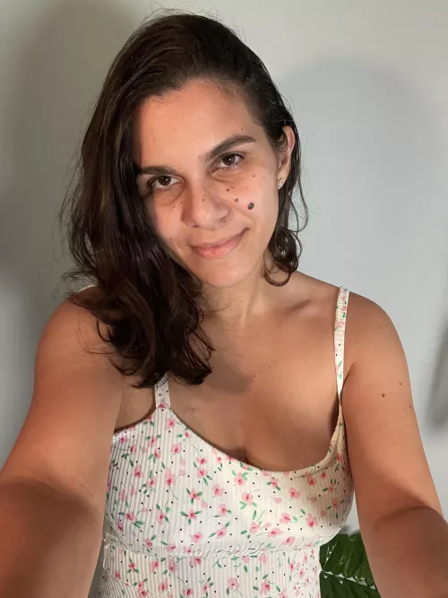 Kids are sleeping, hubby is out with friends and I'm ready to play with you by Jazzlike-Enthusiasm5