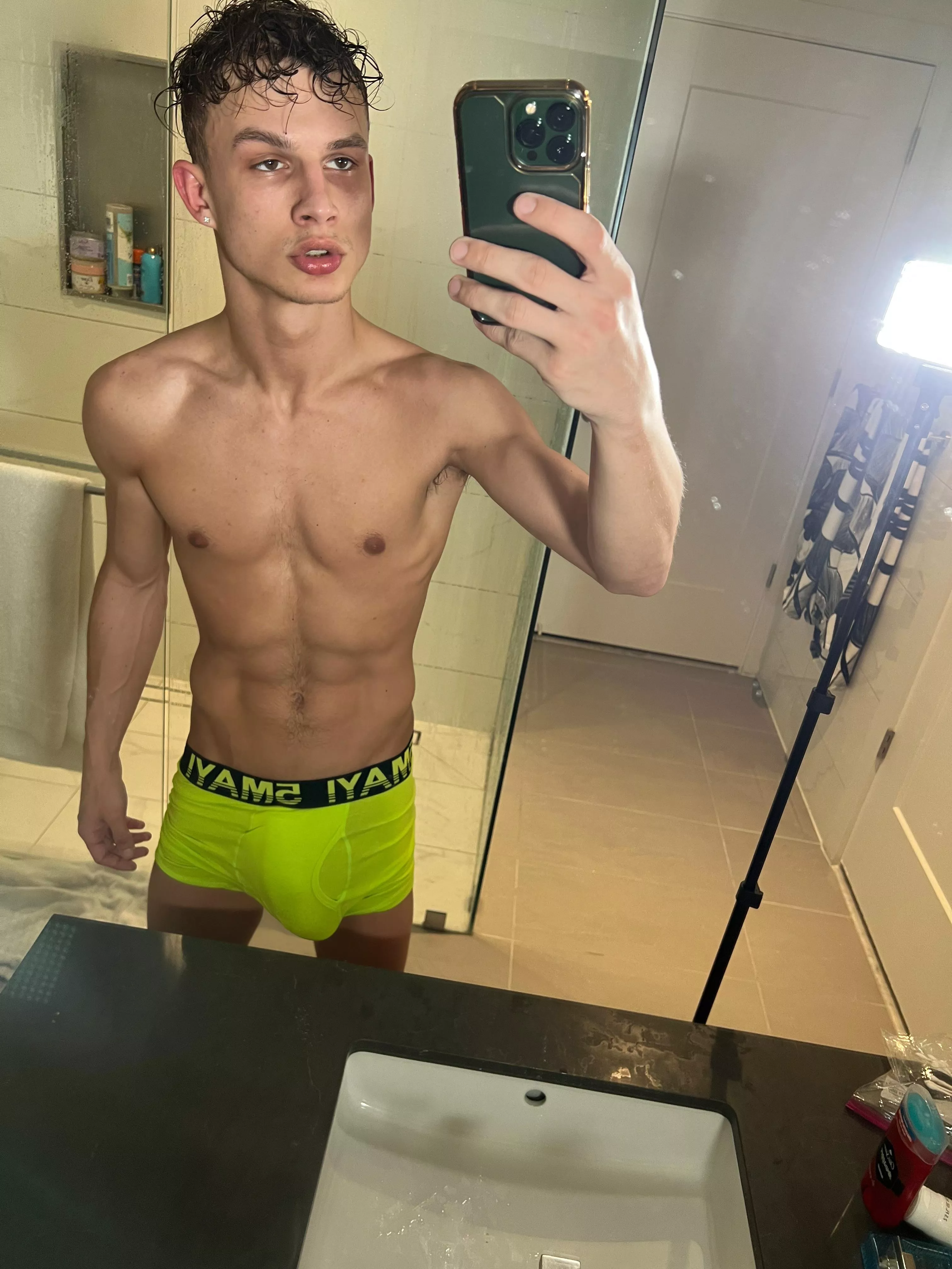 let me cum in your face posted by goodluckgeniee