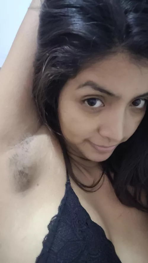 lick lickkk :) by sashawilliams22