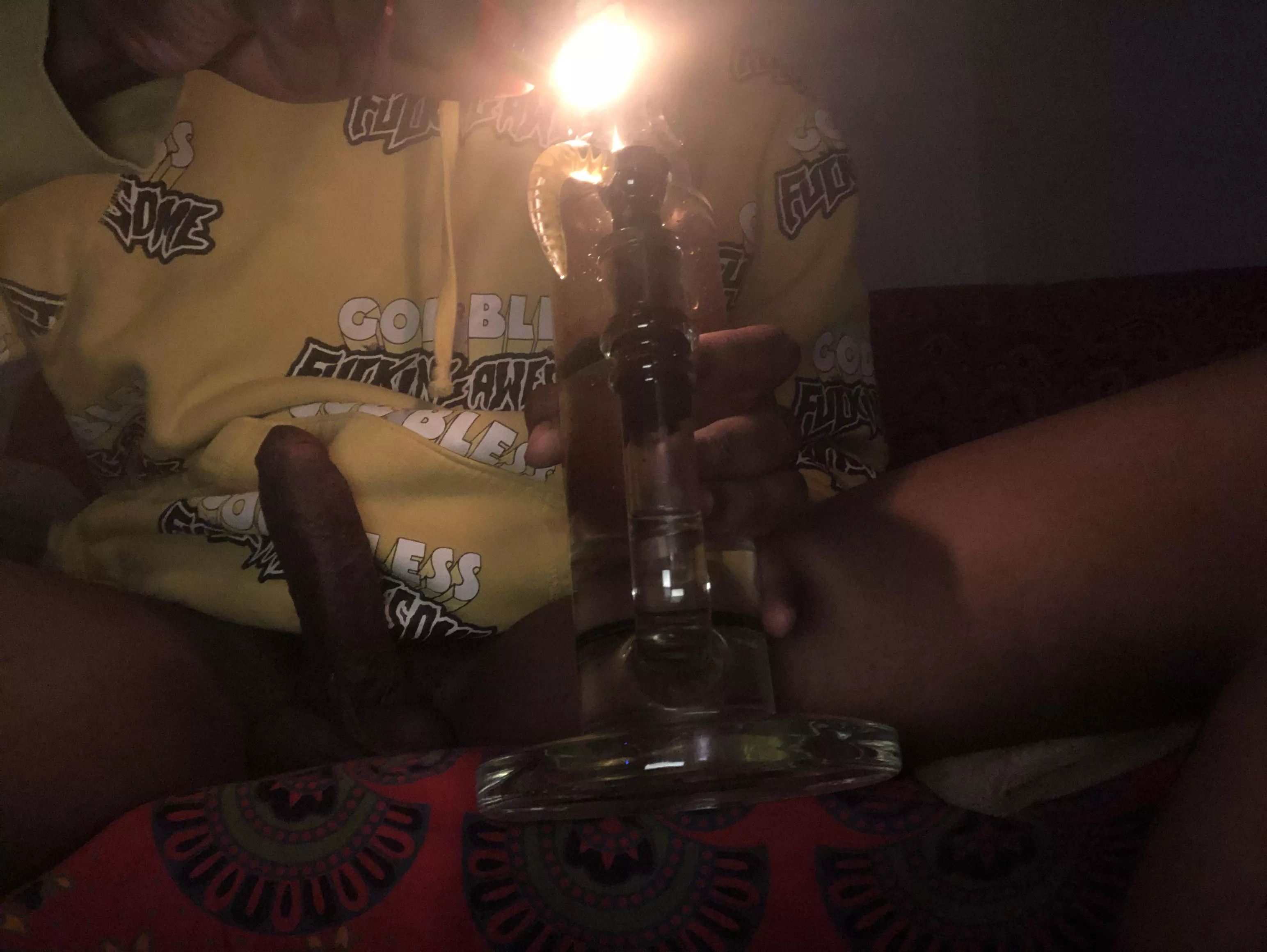 Smoke n chill [M] posted by KRILLZINMYDRAWLZ