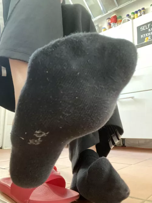 stepping on you by tramtadam03