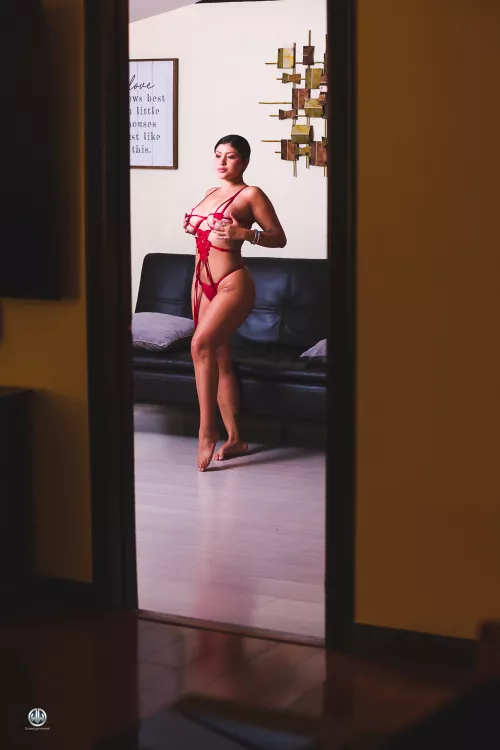 They get hard to hold, can I have a hand? by ChubbyRegularity