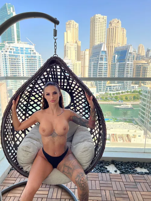 Want to put on a show for the neighbours with me? by Alexandra_Roland