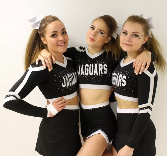 Who will cheer you on by Immediate-Ad-3472