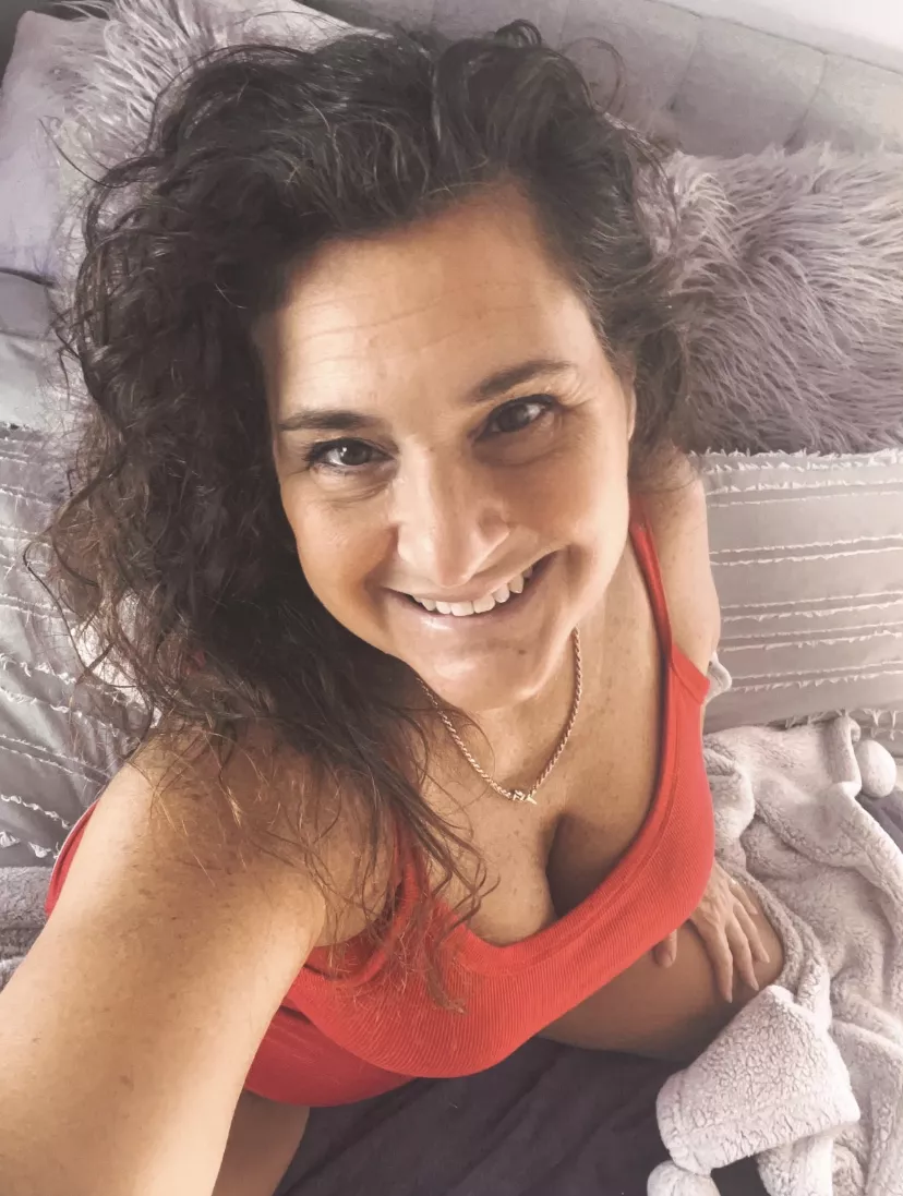 52 YO New Jersey Shore GILF, here to help spice up your day! Enjoy! posted by Dilligaf908