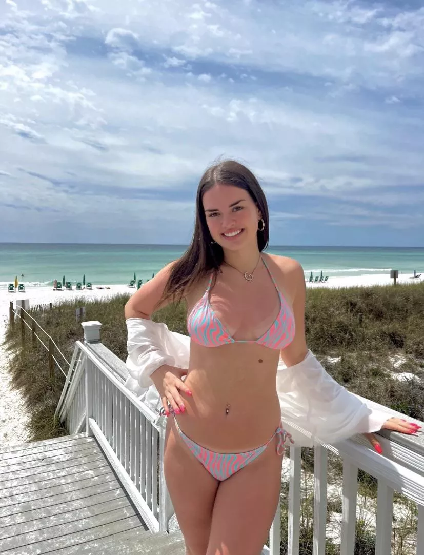 Beachside Brunette posted by LycheePleasant7767