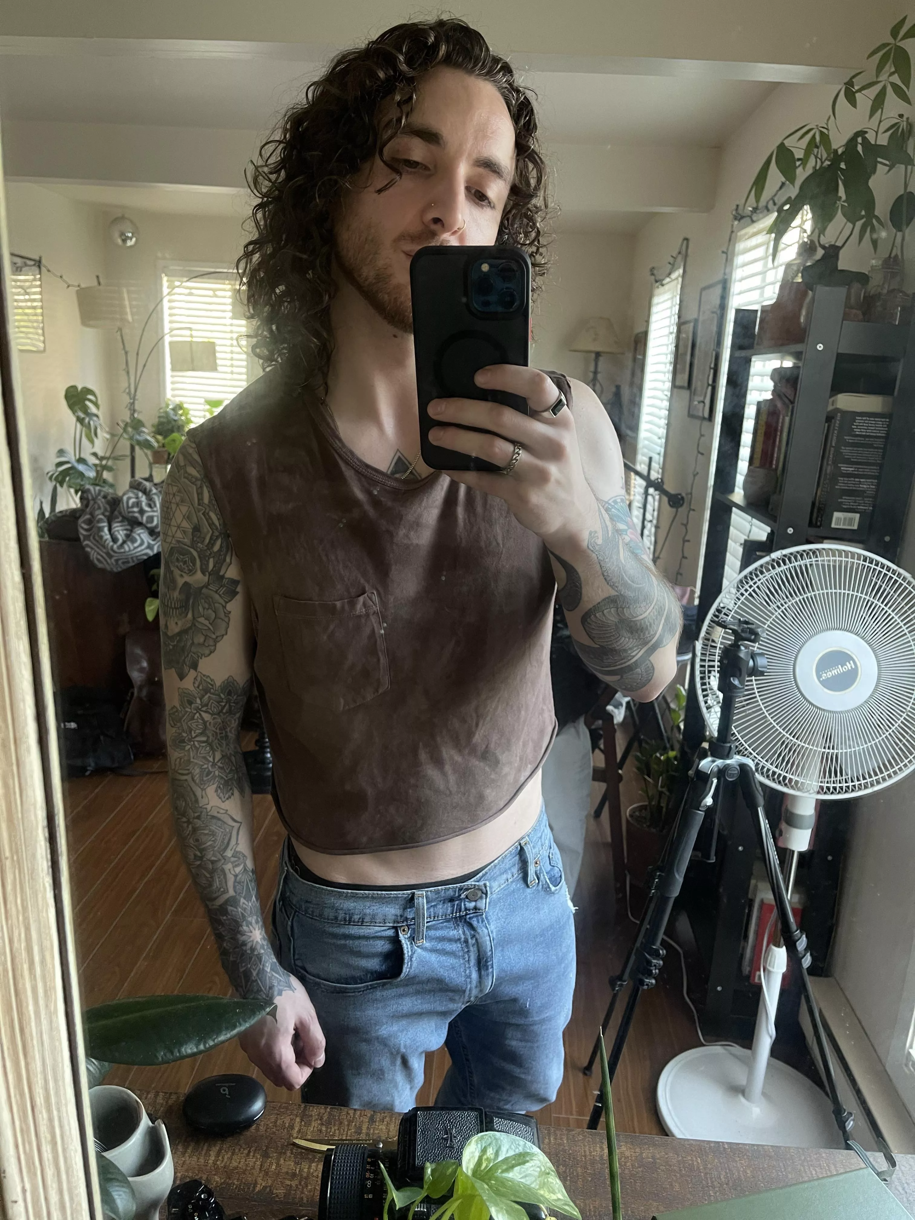 Crop top season is approaching 😍 posted by thickkhaki