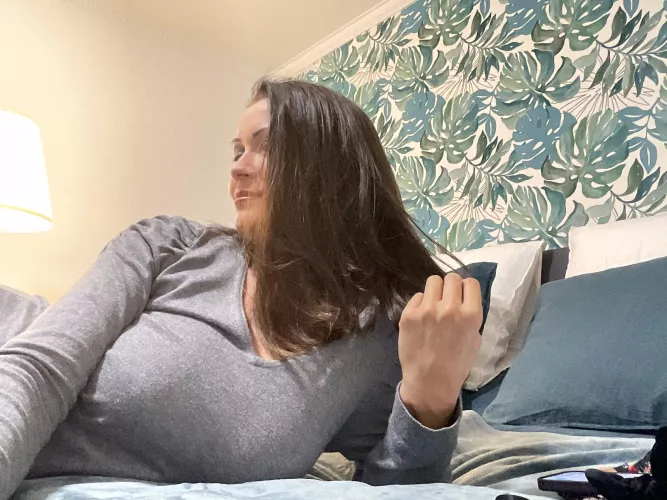 Do i look good for a mom? i'm 49 by FarPresentations