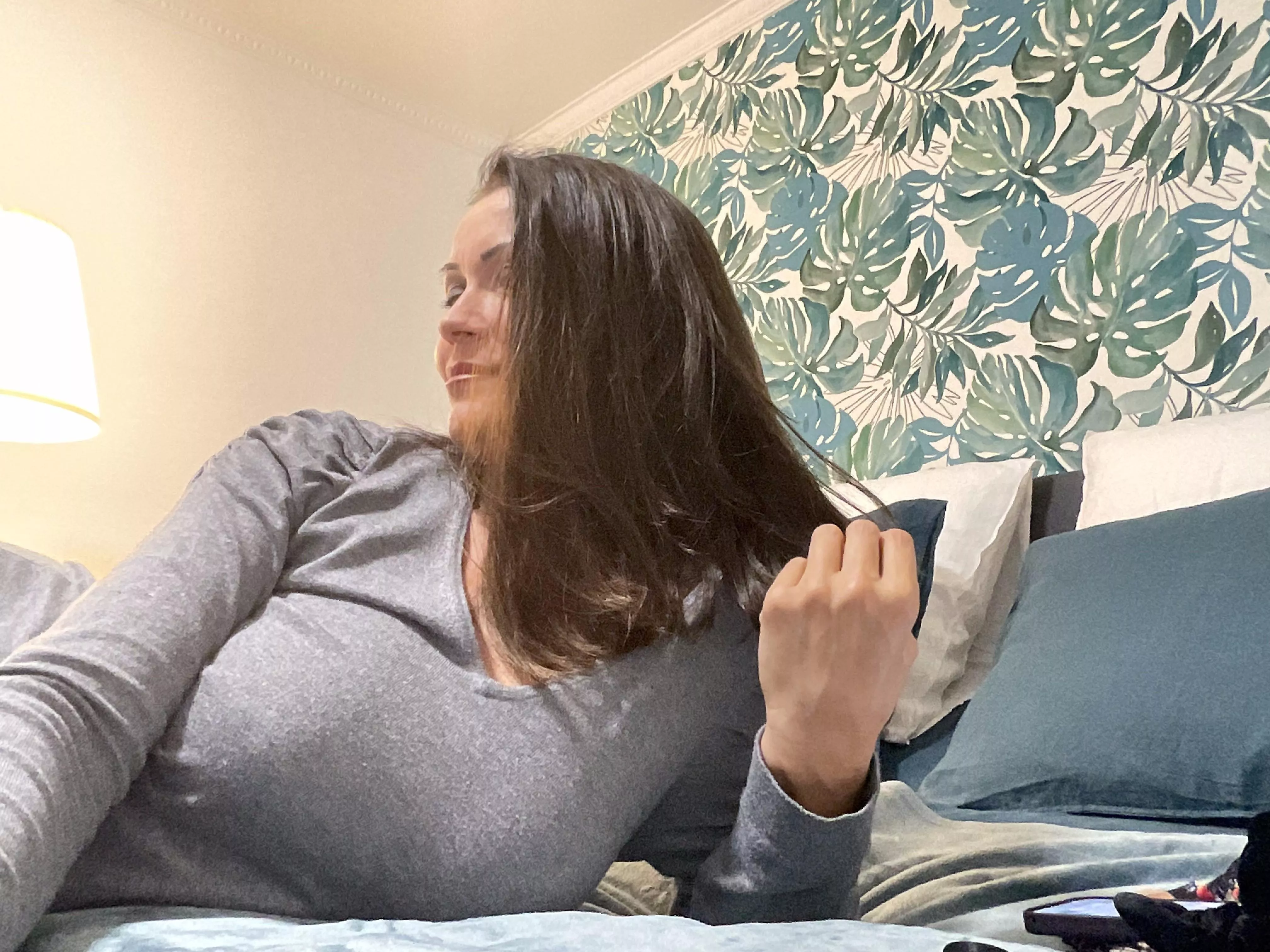 Do i look good for a mom? i'm 49 posted by FarPresentations