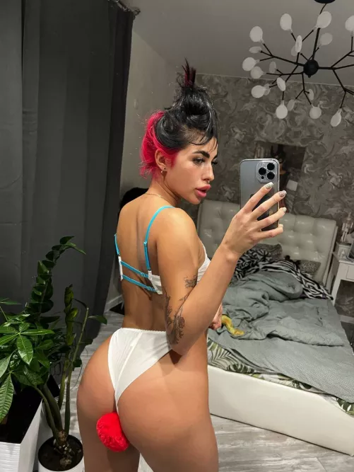 Do you like my date outfit by Hashtrology