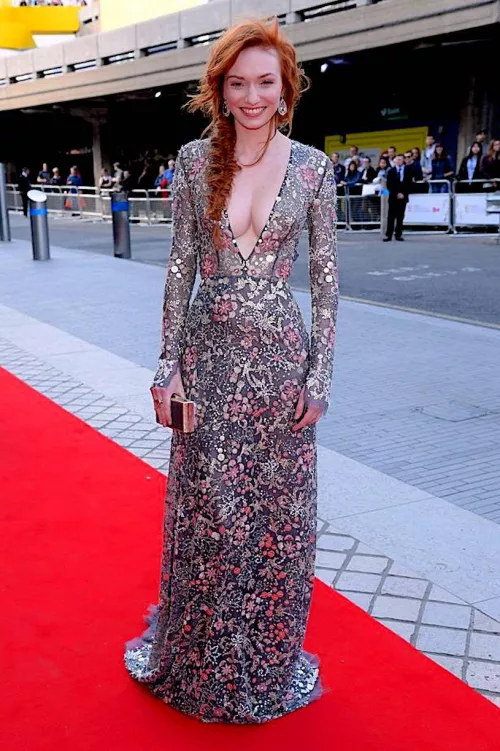 Eleanor Tomlinson by ResolutionSame6629