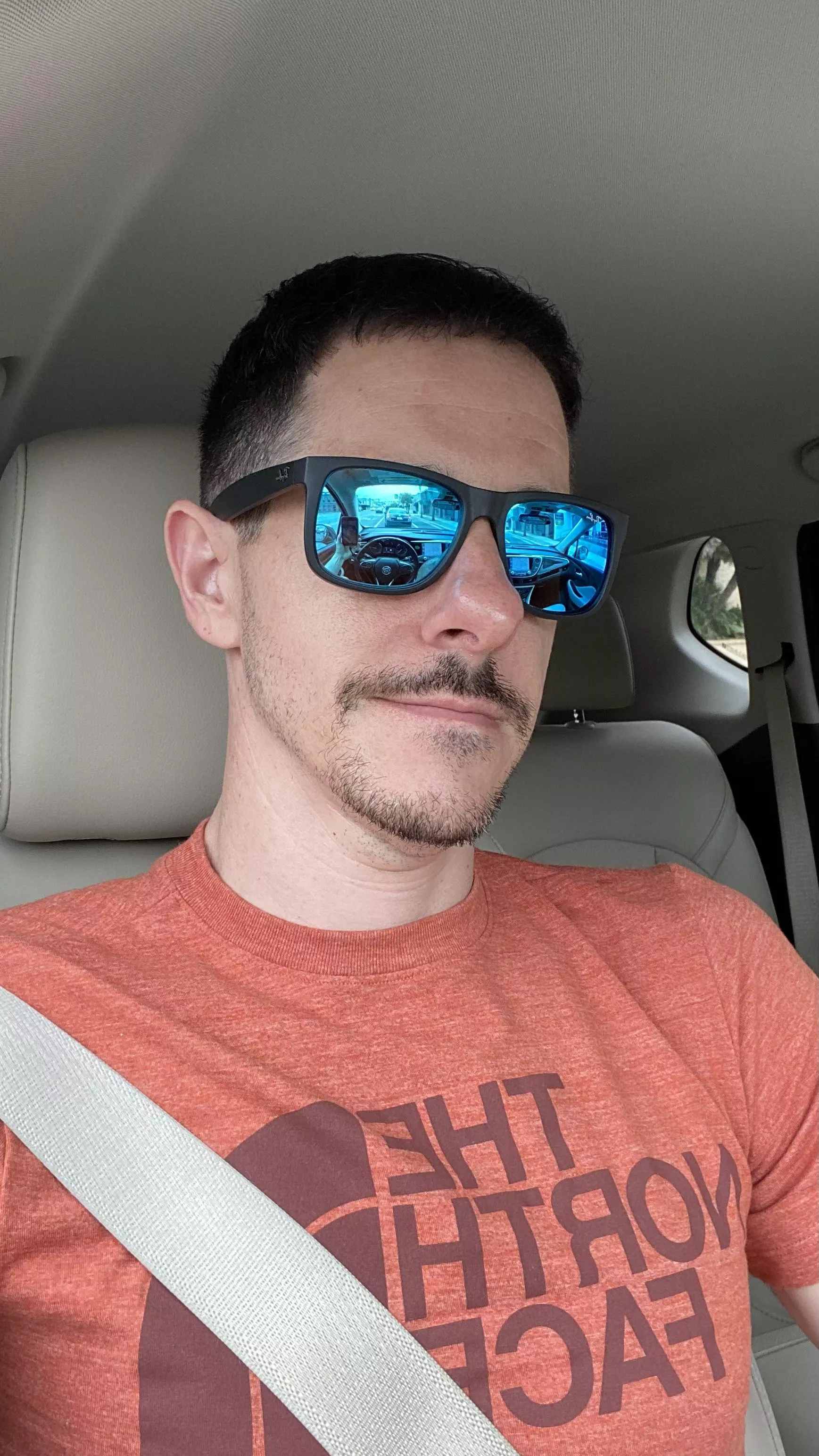 Everyone have a great weekend! posted by rhh1977