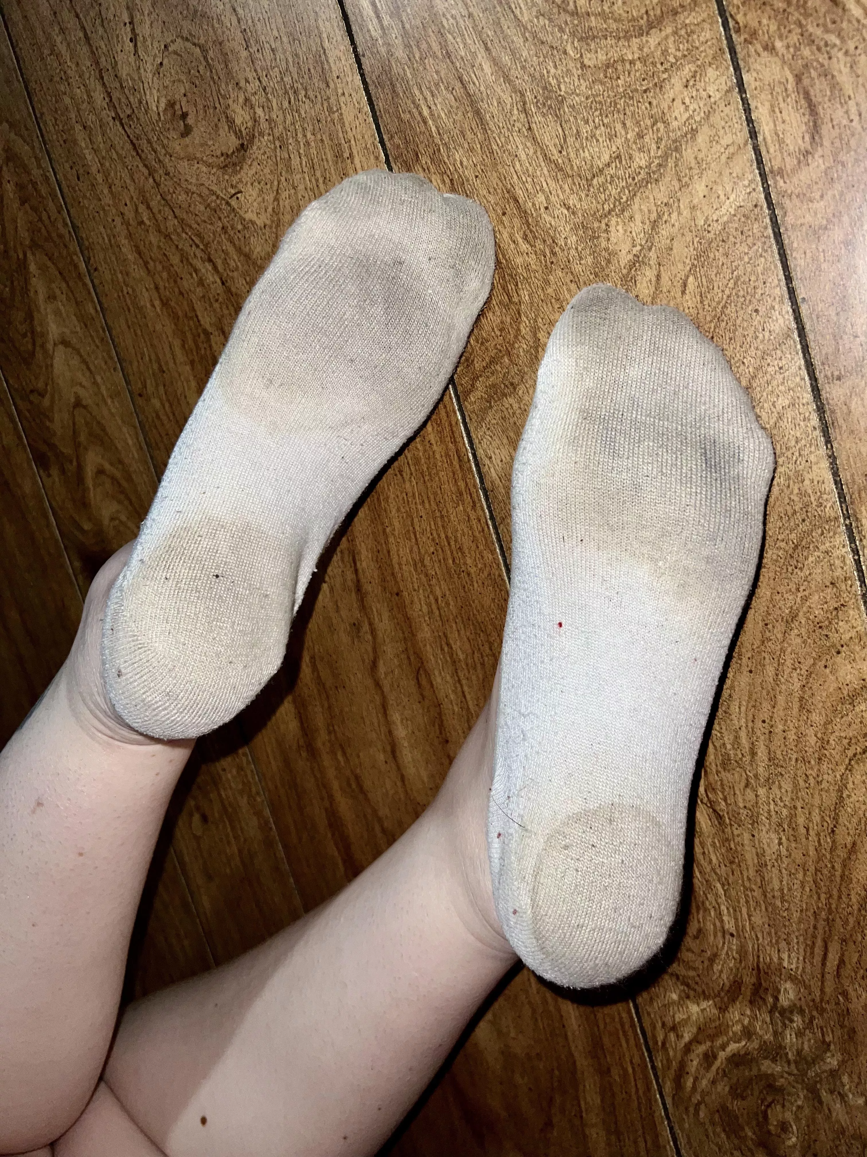 [F] I think they were pure white at one point, but a lil hot & sweaty yard work in nasty old sneaks & running around outside w/o shoes changes that quick! posted by Hopeful-Plan-5386