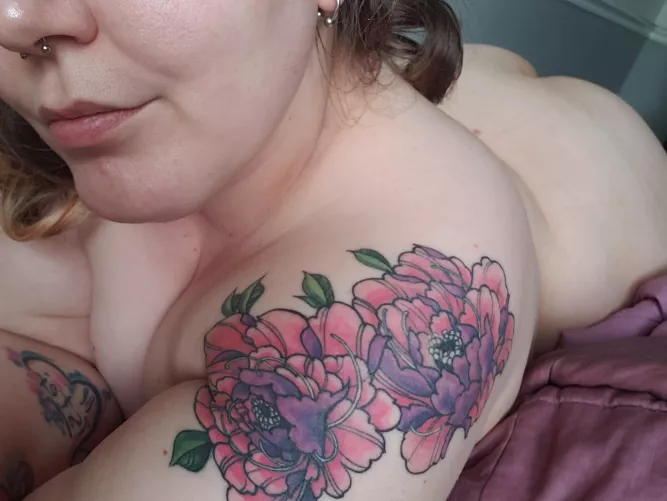 Feeling cute. Wanted to share. Have a great Friday! by MannaManna28