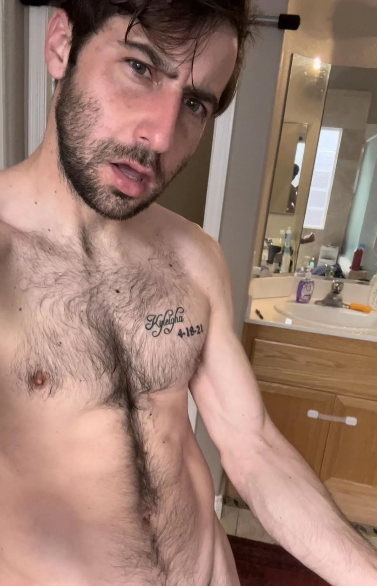 Friday veins 😮 posted by Roo_lawnmaster