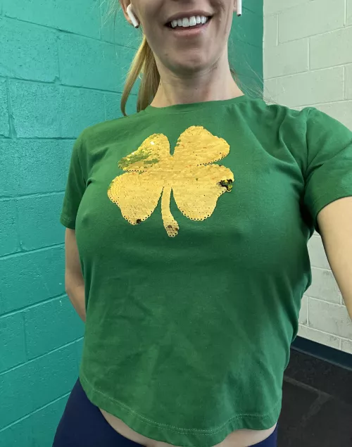 Guys at the gym like my four leaf clover by PetiteBlondeMel